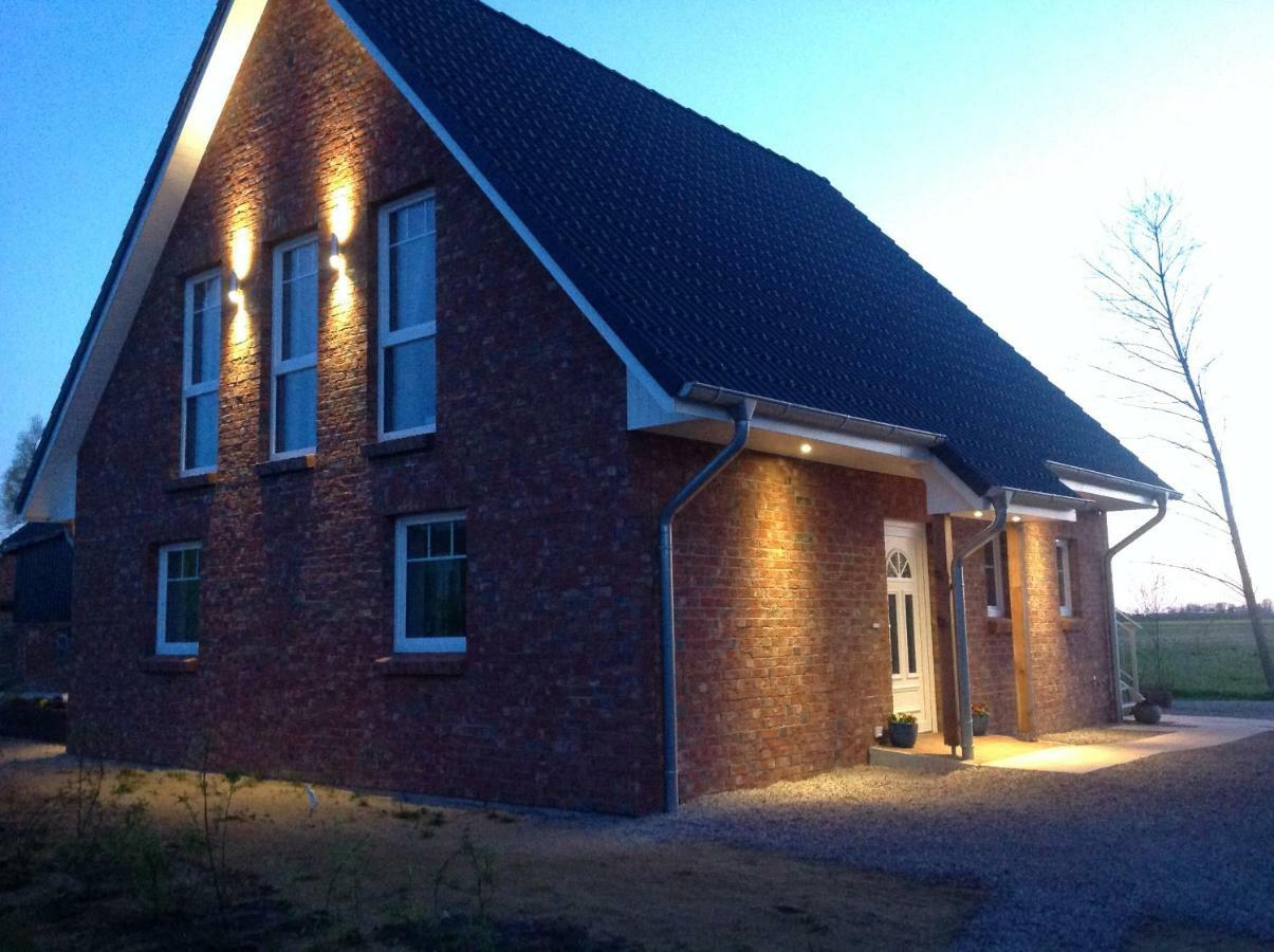 Ferienhaus-Hemmerdeich Oldenswort Buitenkant foto